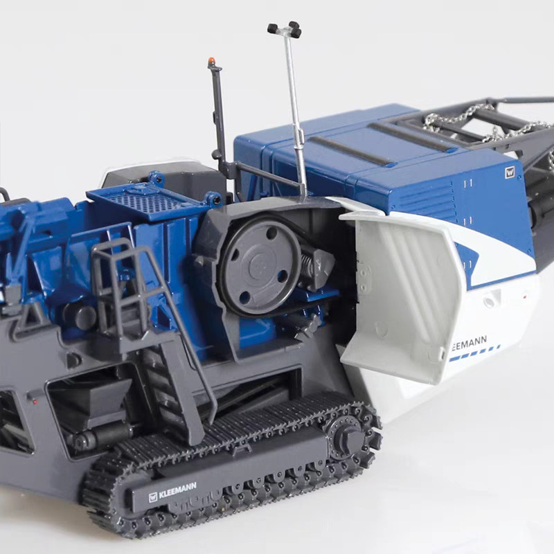 Kleemann Mobicat MC 110i EVO2 Mobile Jaw Crusher NZG 1:50 Scale Model #1043 New