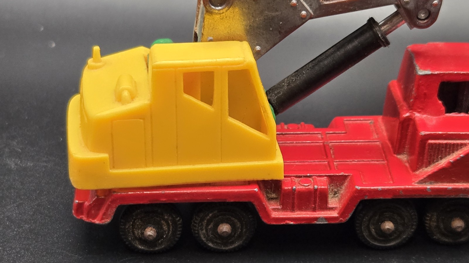 Vintage Tootsie Toy Construction Crane Works