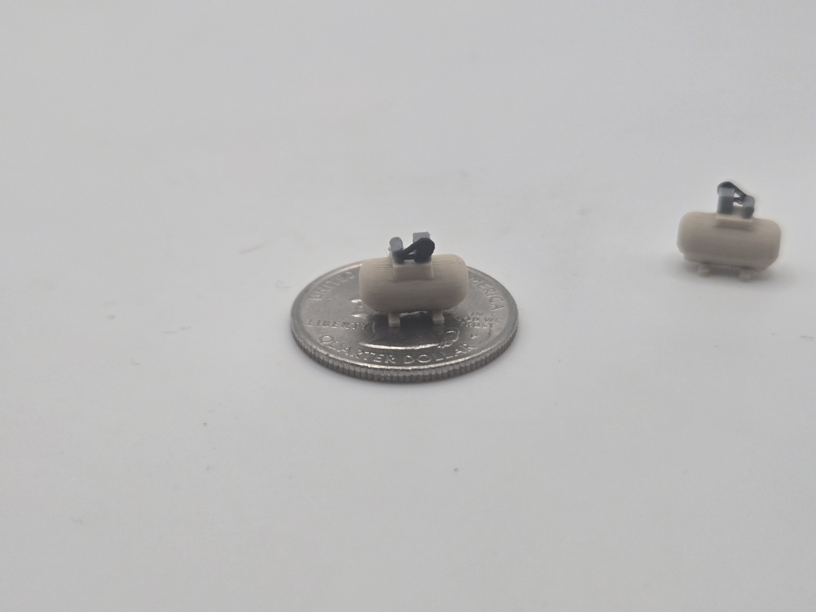 1/87 Scale Small Shop Compressor *2 Pack* in Tan