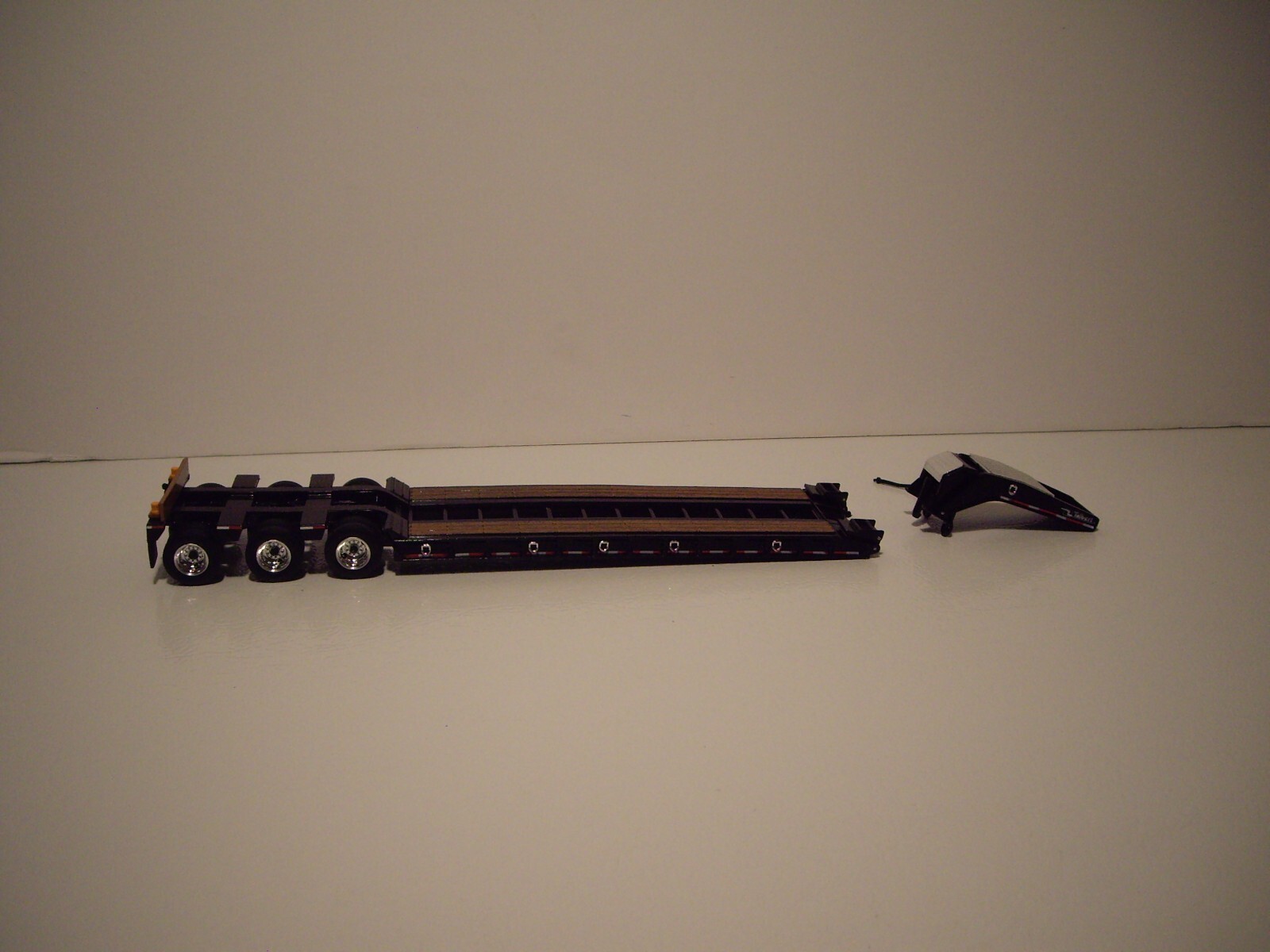 FIRST GEAR 1/50 BLACK TALBERT 555A TRI-AXLE LOWBOY DIECAST MASTERS