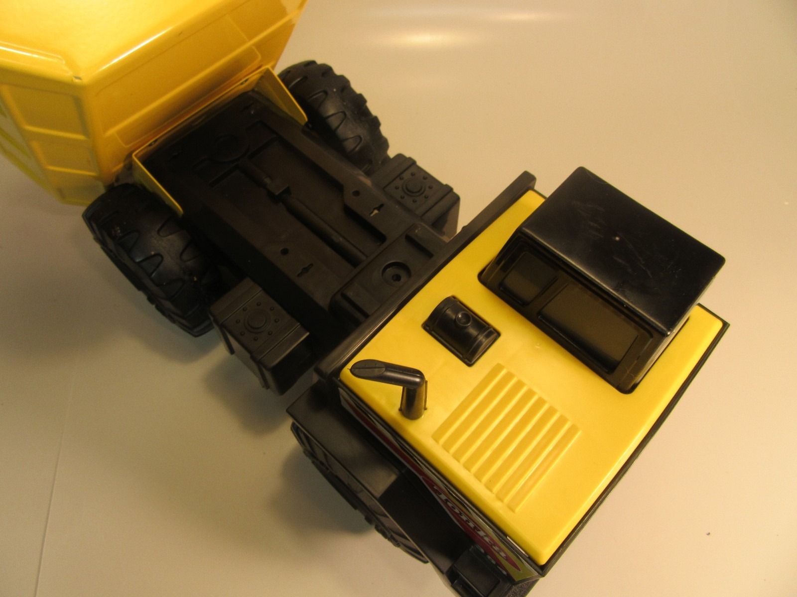 Large Yellow Tonka Mighty Dump Truck # 354