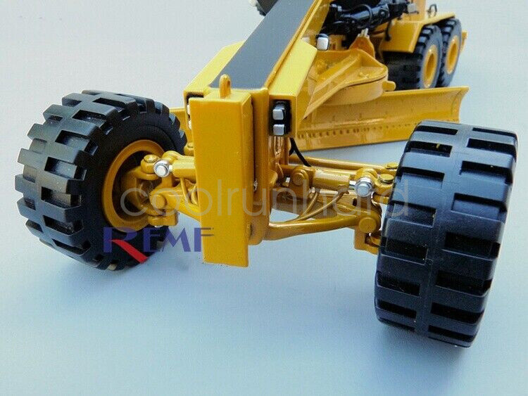 1:50 34CM DM 24M Motor Grader Construction Vehicles Machine Diecast Model