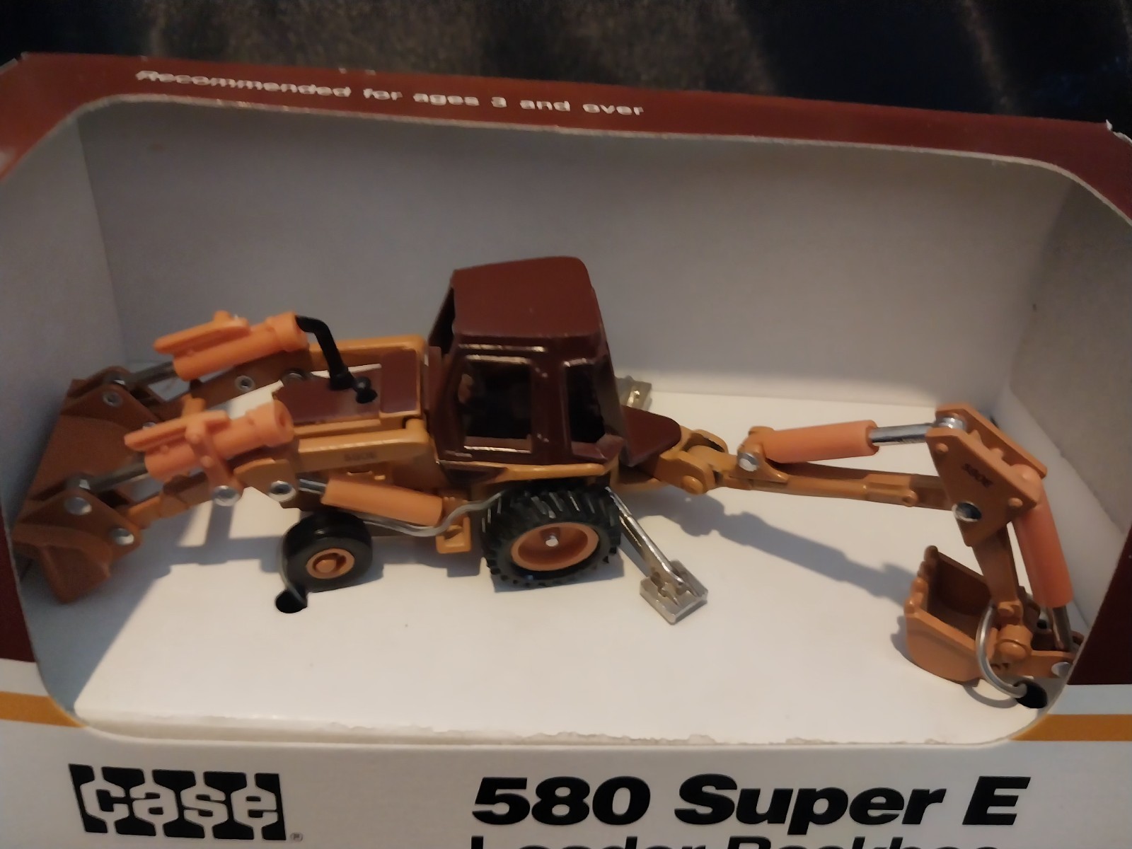 ERTL Case 580 Backhoe Super E 1/64 toy construction Loader diecast B3Z