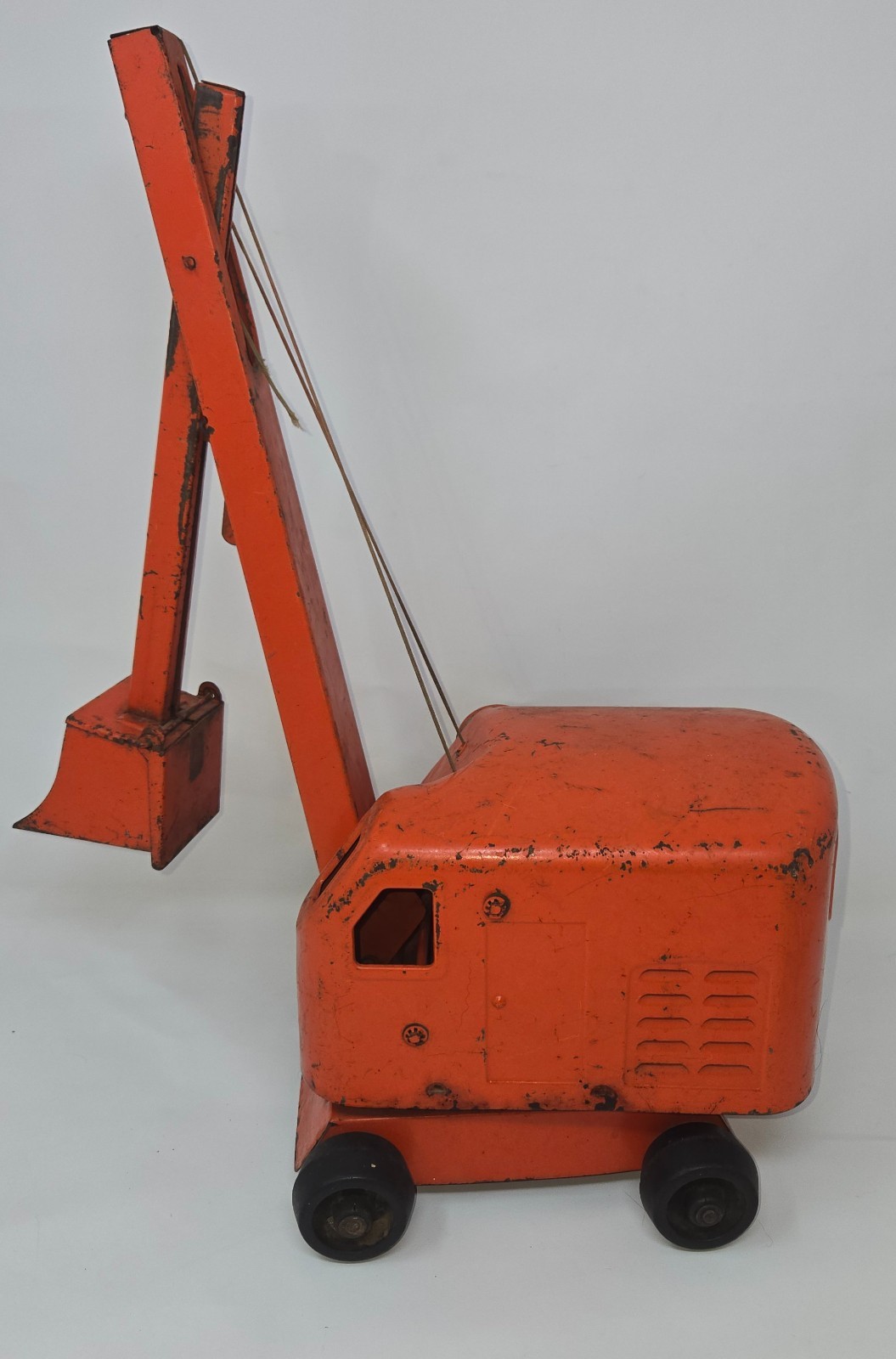 Vintage Pressed Steel Structo Construction Steam Shovel Orange Top Gear Works