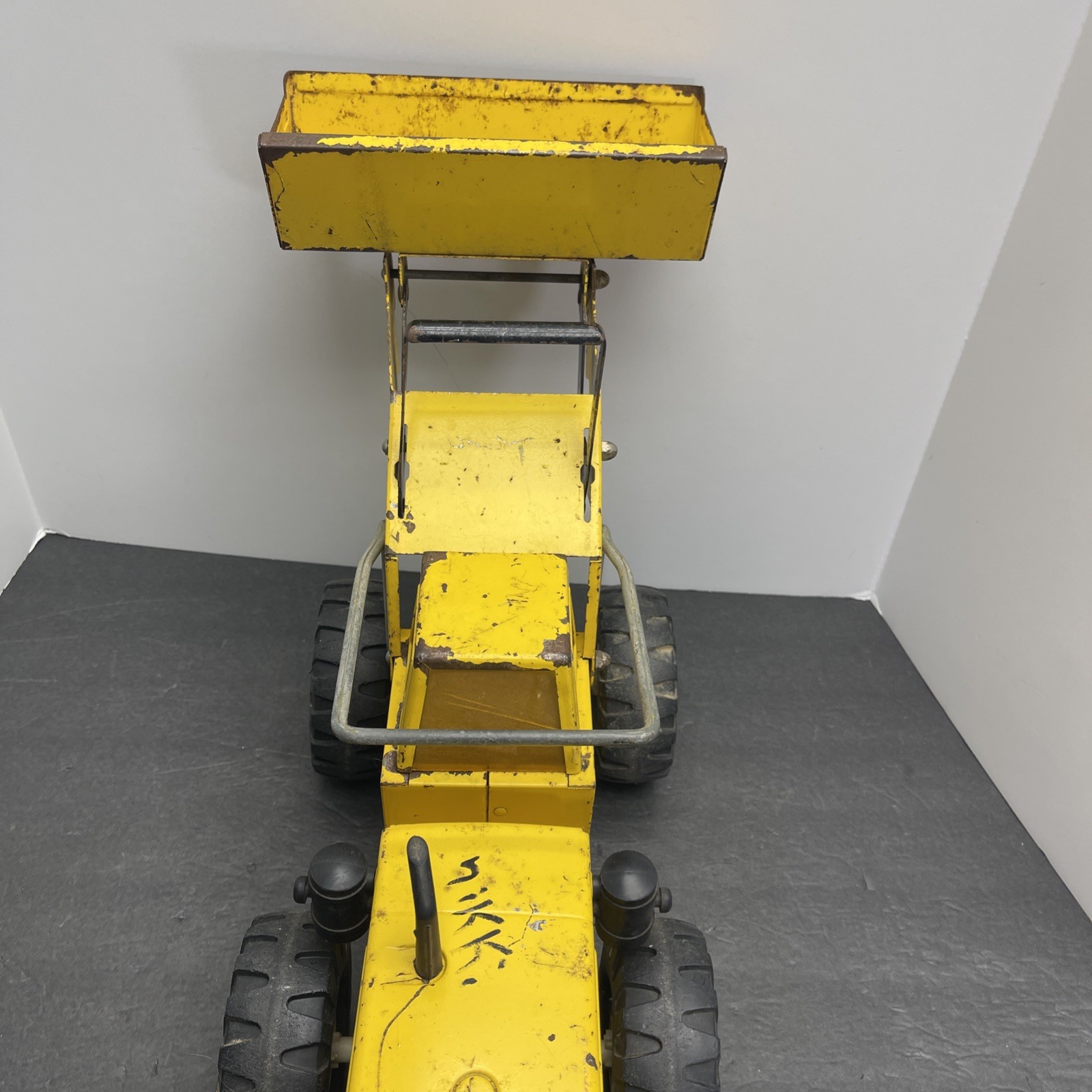 Mighty Loader Tonka 1967-1970 Front Loader (1853) For Parts Or Restoration WORKS