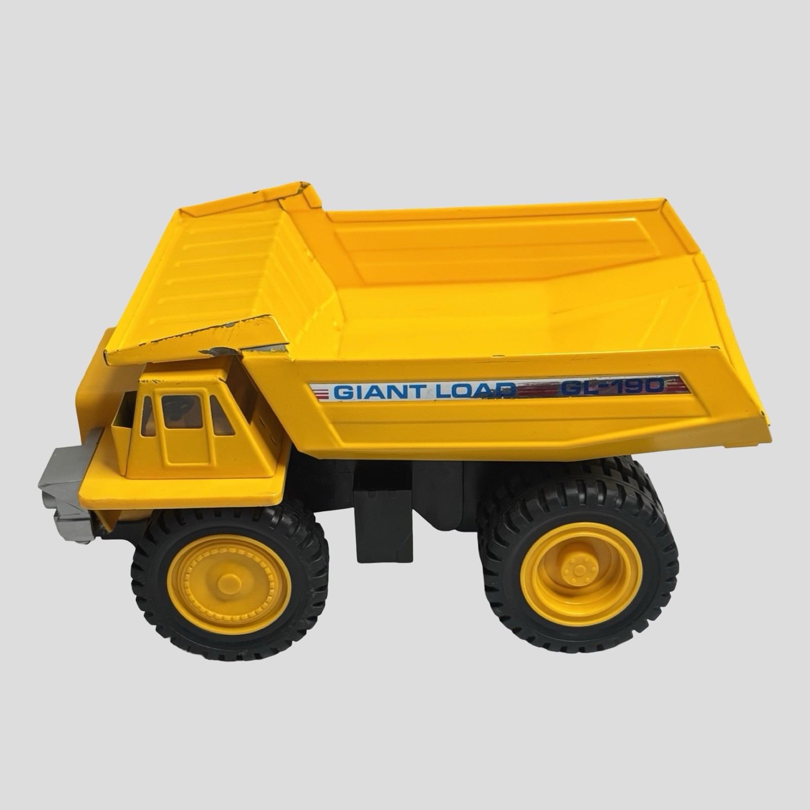 Vintage Kai Yip Pressed Steel KY Giant Load GL-190 Mining Dump Truck RARE READ