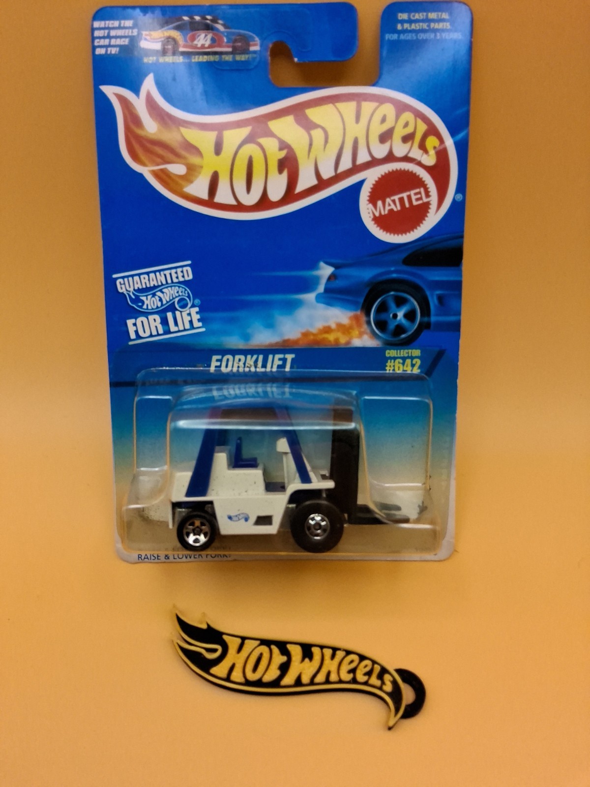 Hot Wheels Forklift White Blue Black 1997 #642 🔥38