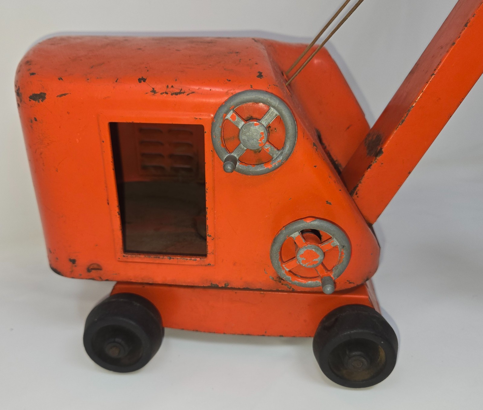 Vintage Pressed Steel Structo Construction Steam Shovel Orange Top Gear Works