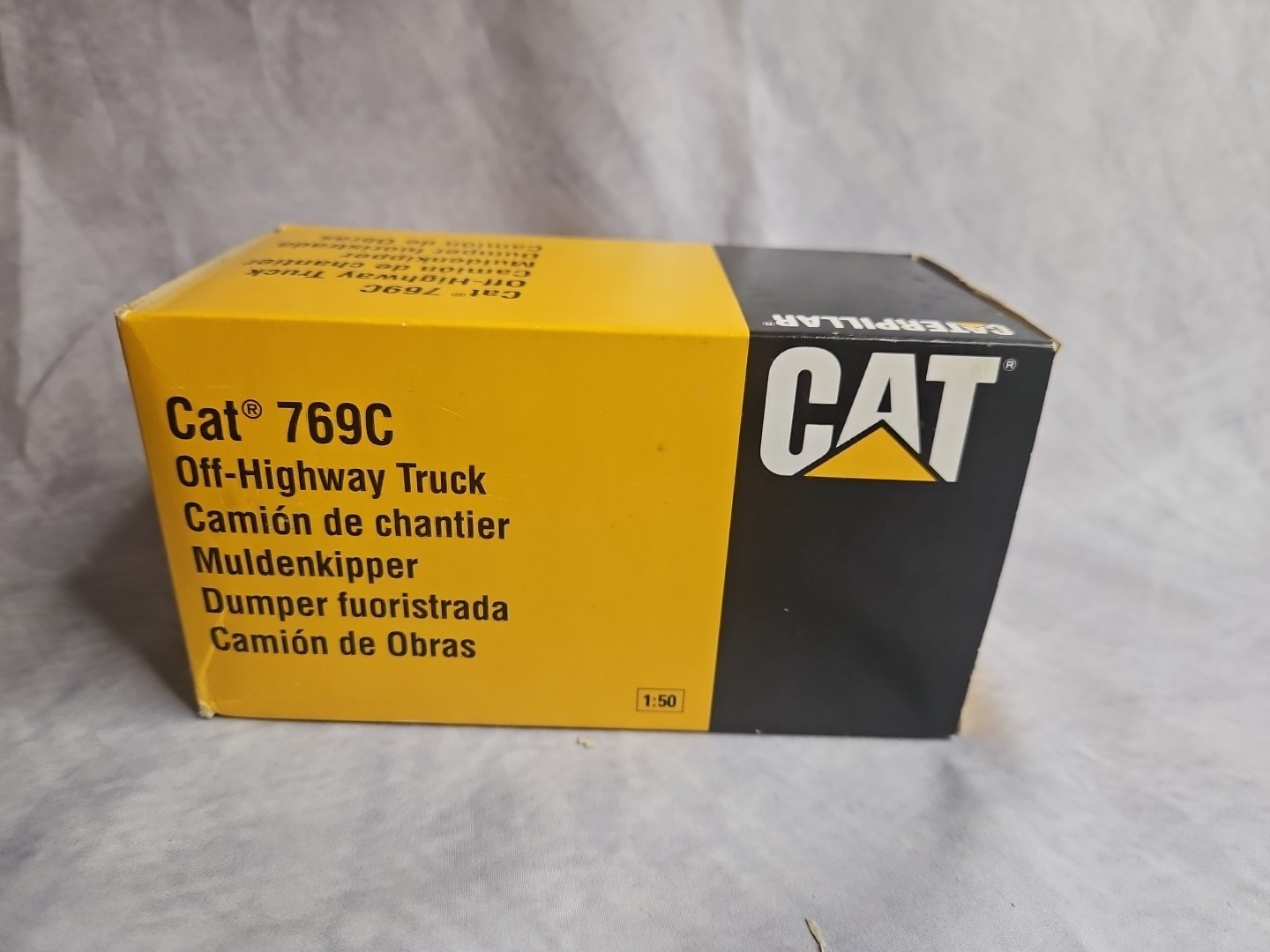 NZG 1:50 CAT 769C Dump Truck No.222 Die Cast Caterpillar Germany in box T44