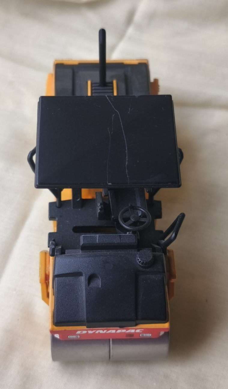 JOAL CC232 1:35 DYNAPAC RAMMER