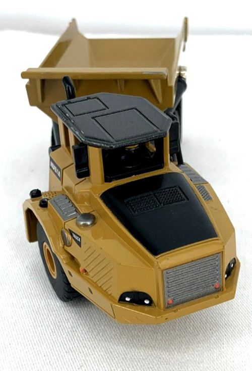 Hulna Dump Truck Articulated Hauler 8″ Die Cast Metal