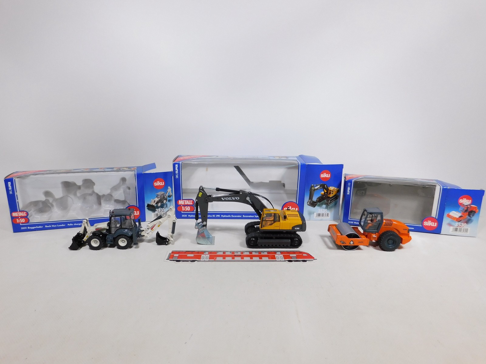 3x Siku 1:50 Metal Model: 3530+3531+3535 Excavator Volvo Mint +Box #DF725-3