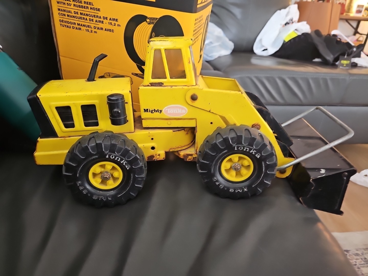 Vintage Tonka Toys 70’s Pressed Steel Mighty Loader Tonka Metal Heavy Equipment