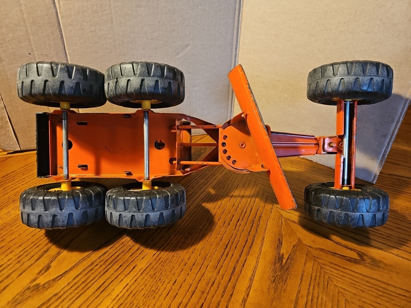 Vintage 1970’s Tonka MR-970 On Wheels ORANGE Pressed Steel Toy Road Grader
