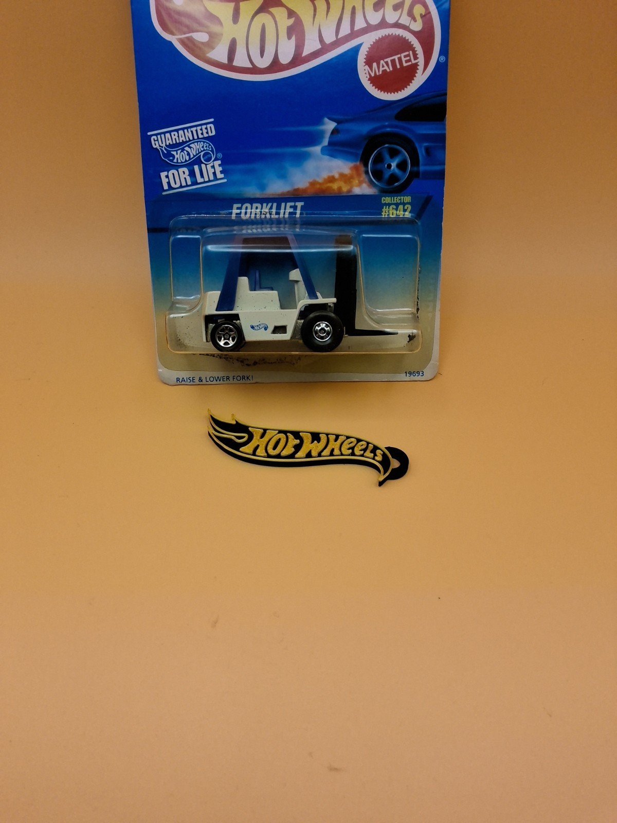 Hot Wheels Forklift White Blue Black 1997 #642 🔥38