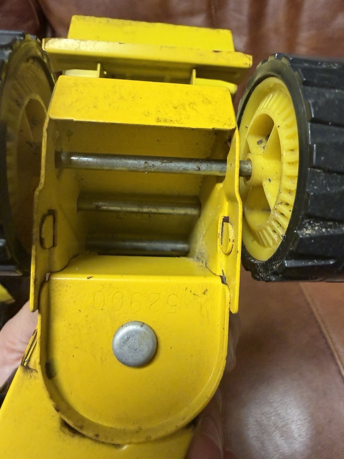 Vintage Tonka Pressed Steel Front End Loader Model # 52900 Yellow/Black XR-101