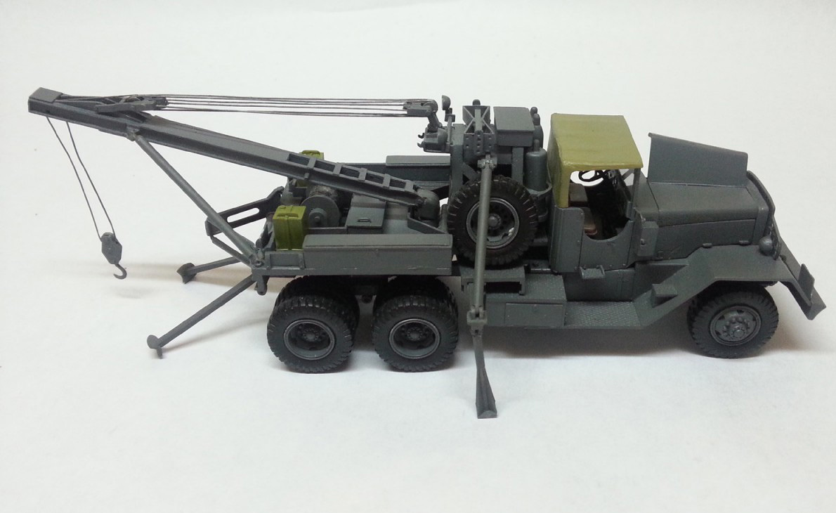 1/50 Ward LaFrance 6×6 Heavy Wrecker – High Quality Resin KIT by Fankit Models