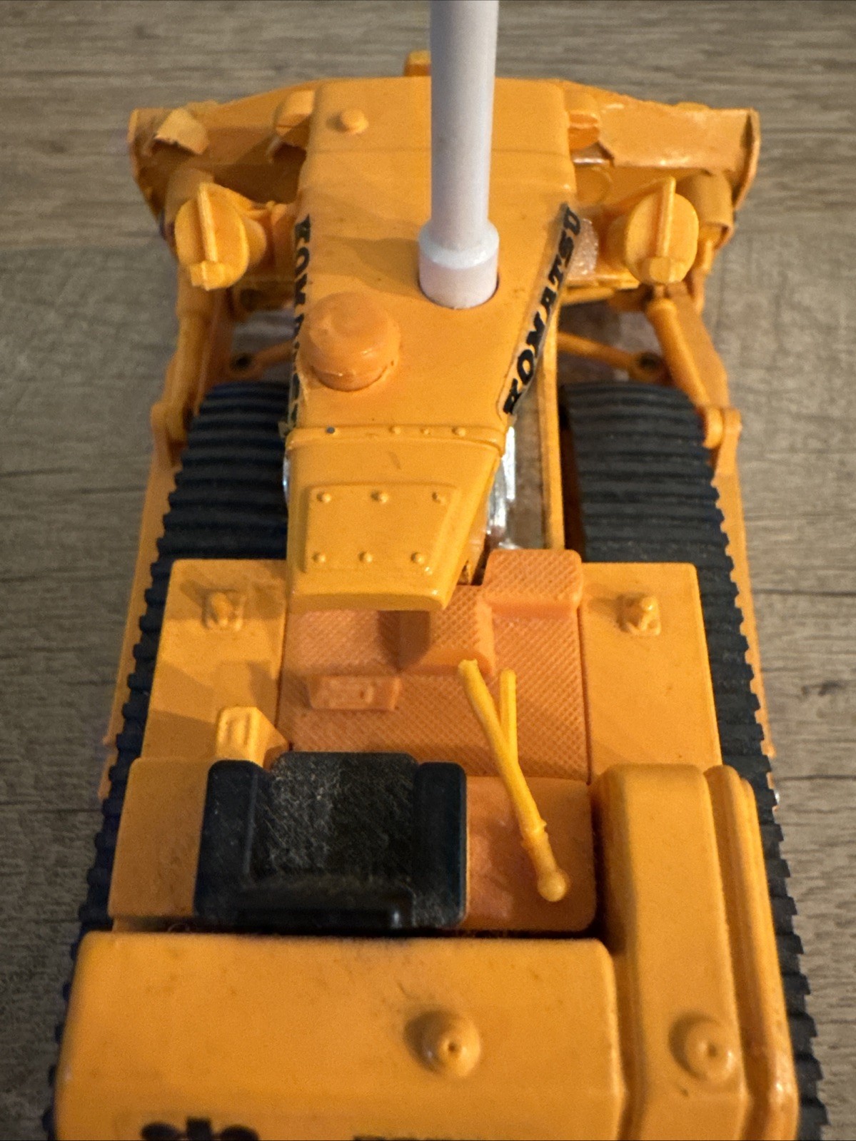 Komatsu D355A Crawler Tractor 1:50 Scale Discontinued Model Yonezawa Toys Japan