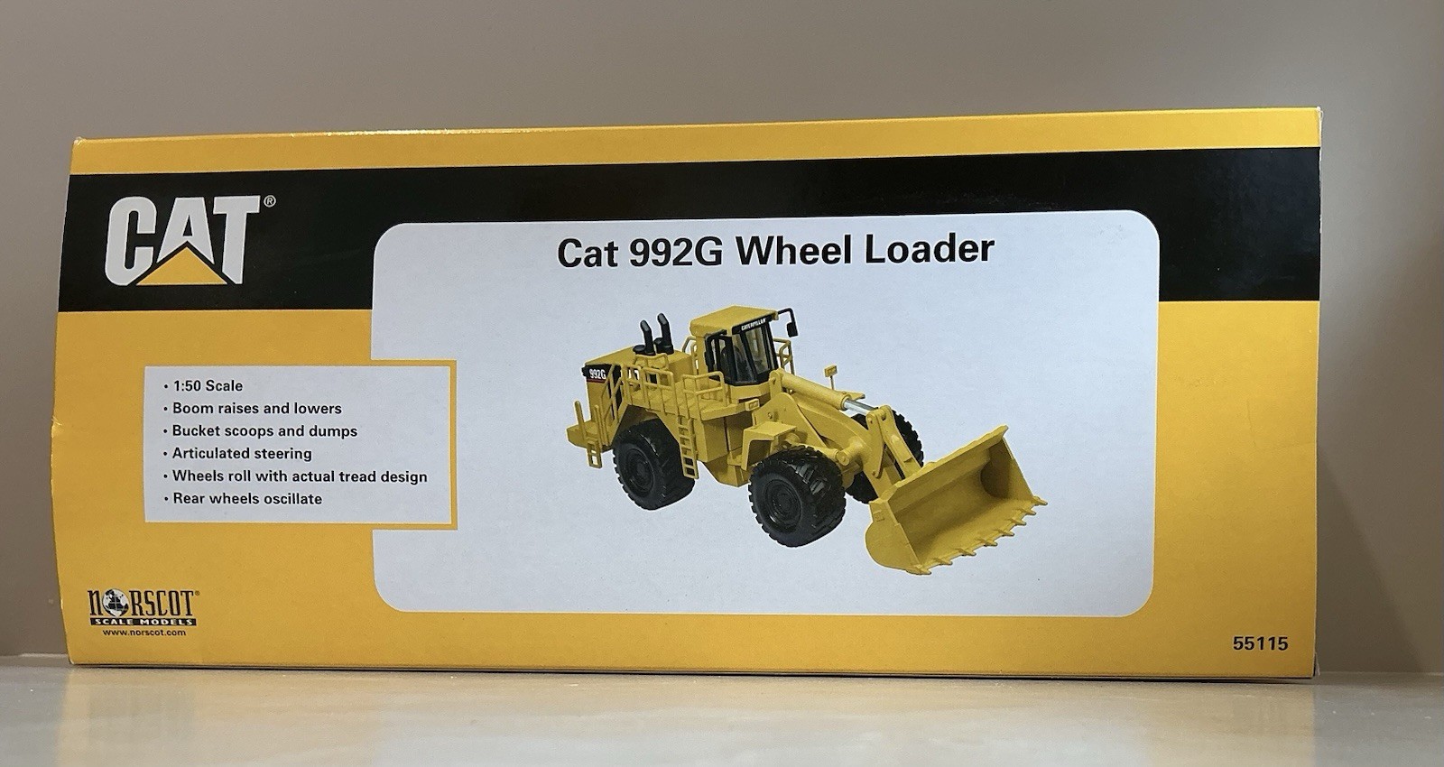 CAT 992G Wheel Loader 1:50 Scale Norscot w/ Original Box Excellent Condition