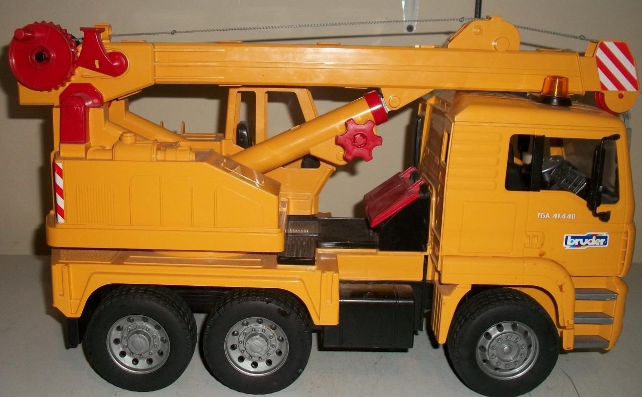USED BRUDER TELE-CRANE TC 4500 TGA 41.440 CONSTRUCTION TOY