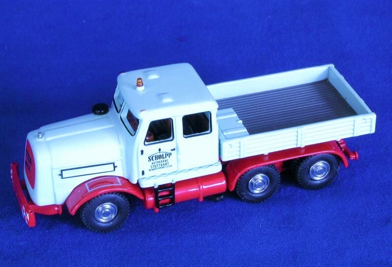 BUB 07001 Kaelble Heavy Haul Prime Mover – SCHOLPP 1/87 HO Scale Die-cast MIB