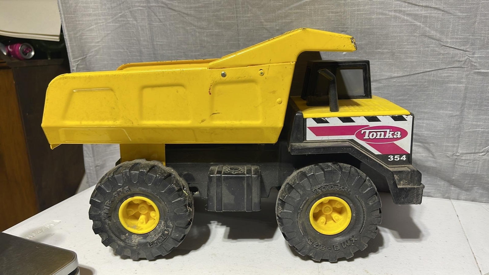 Tonka Metal Dump Truck 354