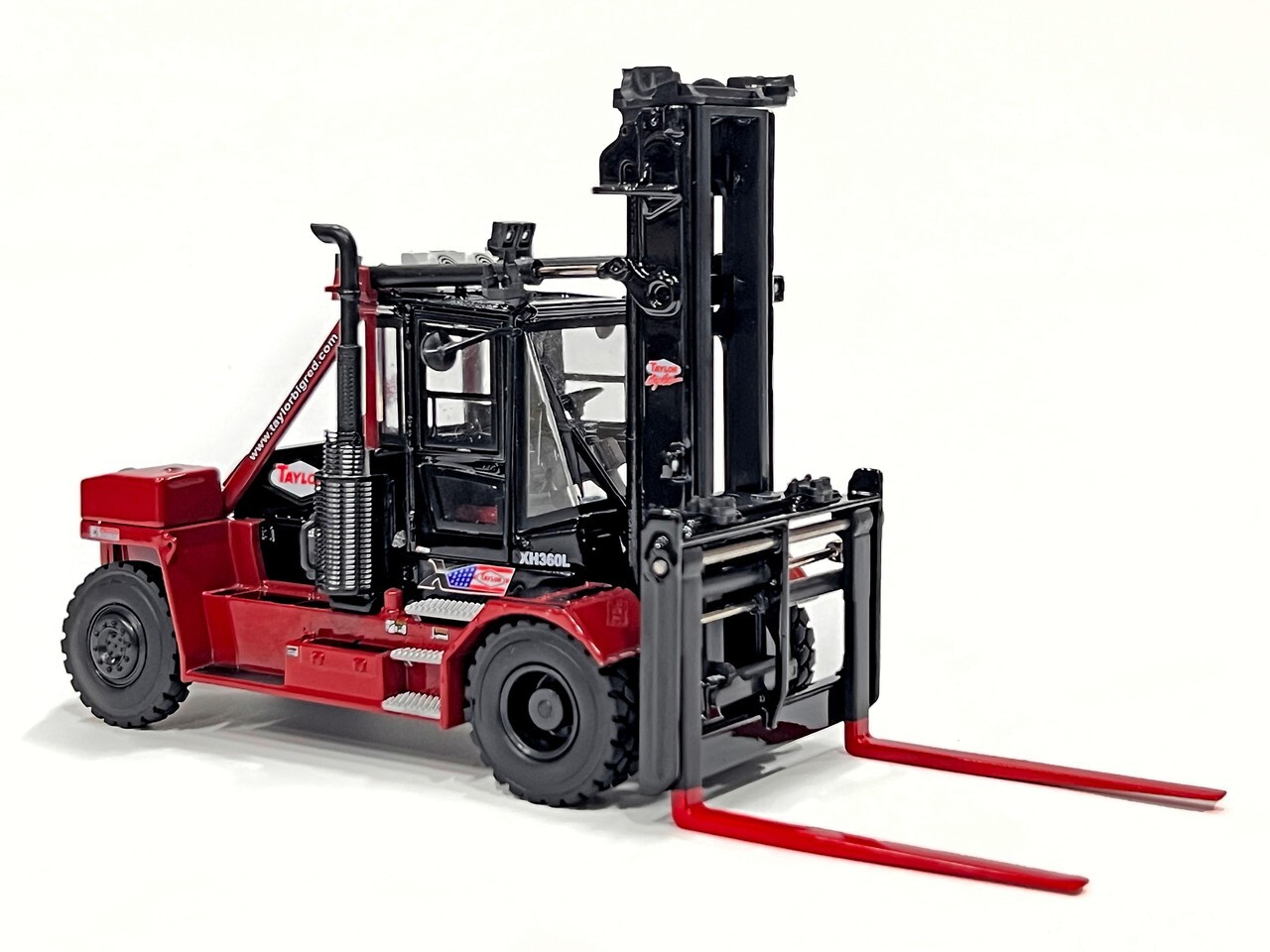 Taylor XH-360L Forklift – Weiss Bros 1:50 Scale Diecast Model #WBR033-300 New