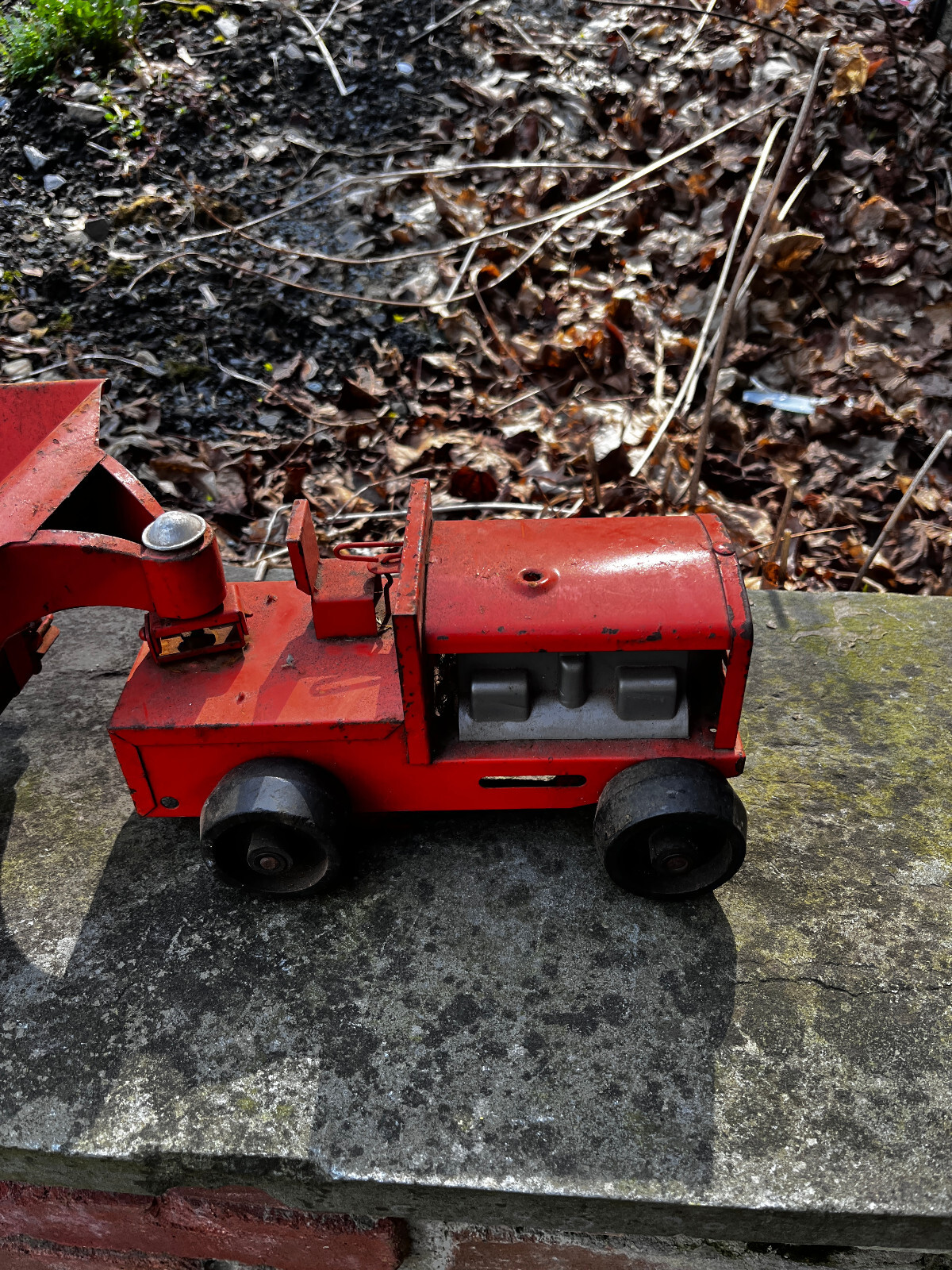 lot of 2 Structo & Tonka pressed steel Scraper Tonka Mini Scraper Earth Mover