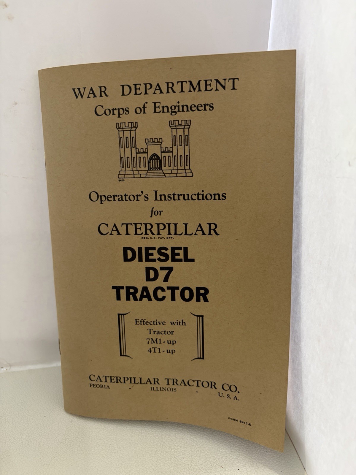 Caterpillar D7 Track Type Tractor 1:25 Norscot WWII 50th Anniversary w/Box