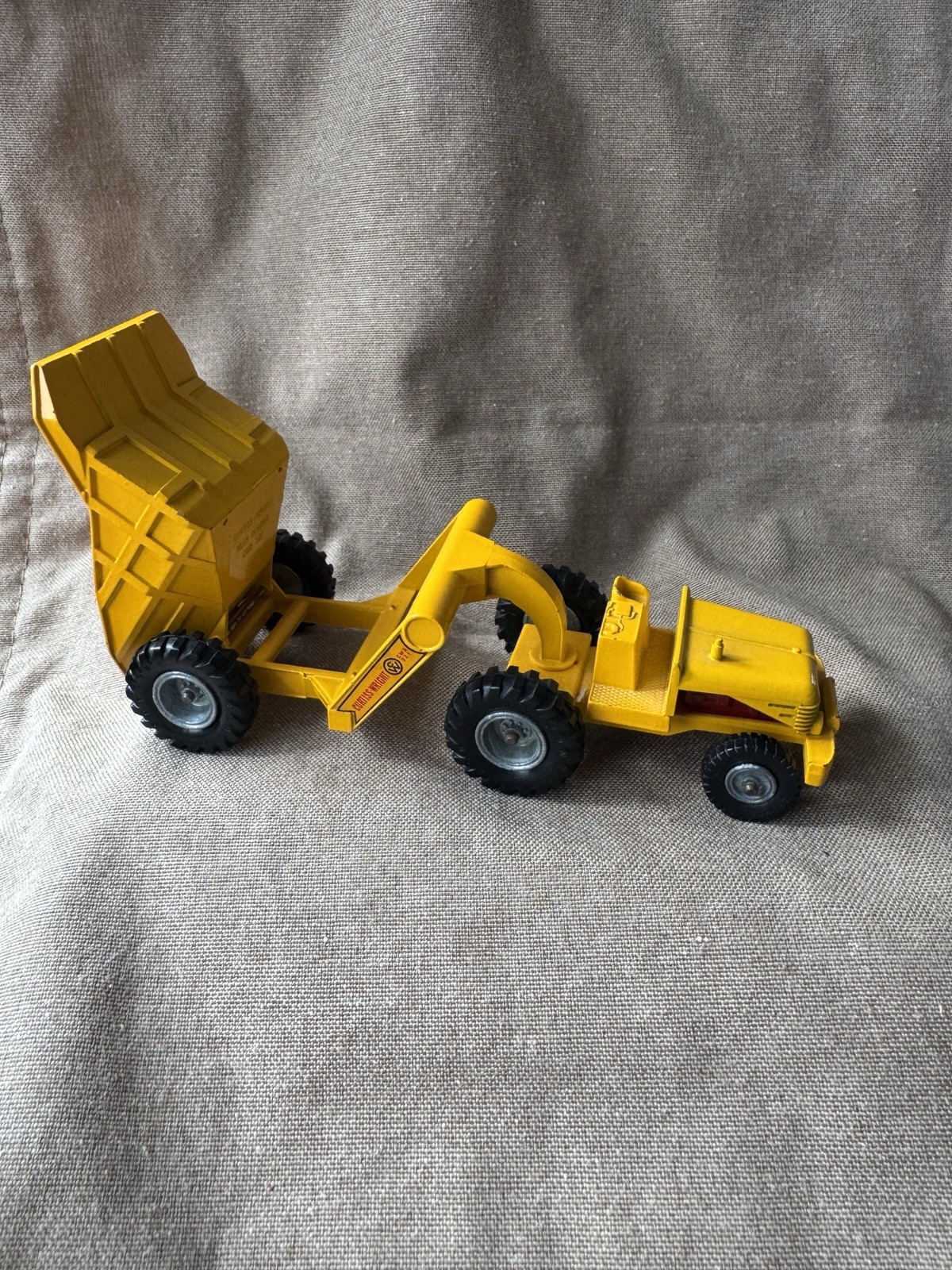 LESNEY/MATCHBOX #7 KING SIZE SERIES CURTISS WRIGHT REAR DUMPER CWD 321
