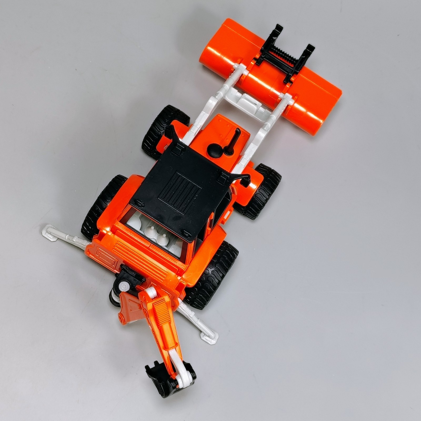 Driven by Battat WH1009Z Mini Backhoe Loader Vehicle Orange