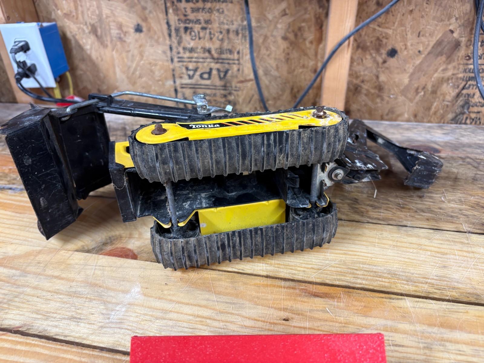 Vintage 70’s Tonka T-6 Trencher Backhoe Bulldozer Pressed Steel