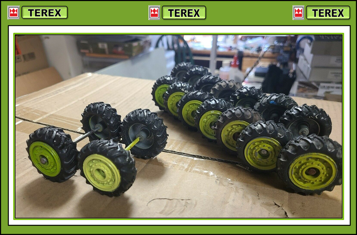 1/40 Original TIRE (4) and AXLE (2) SETS for Conrad TS-14B Scraper
