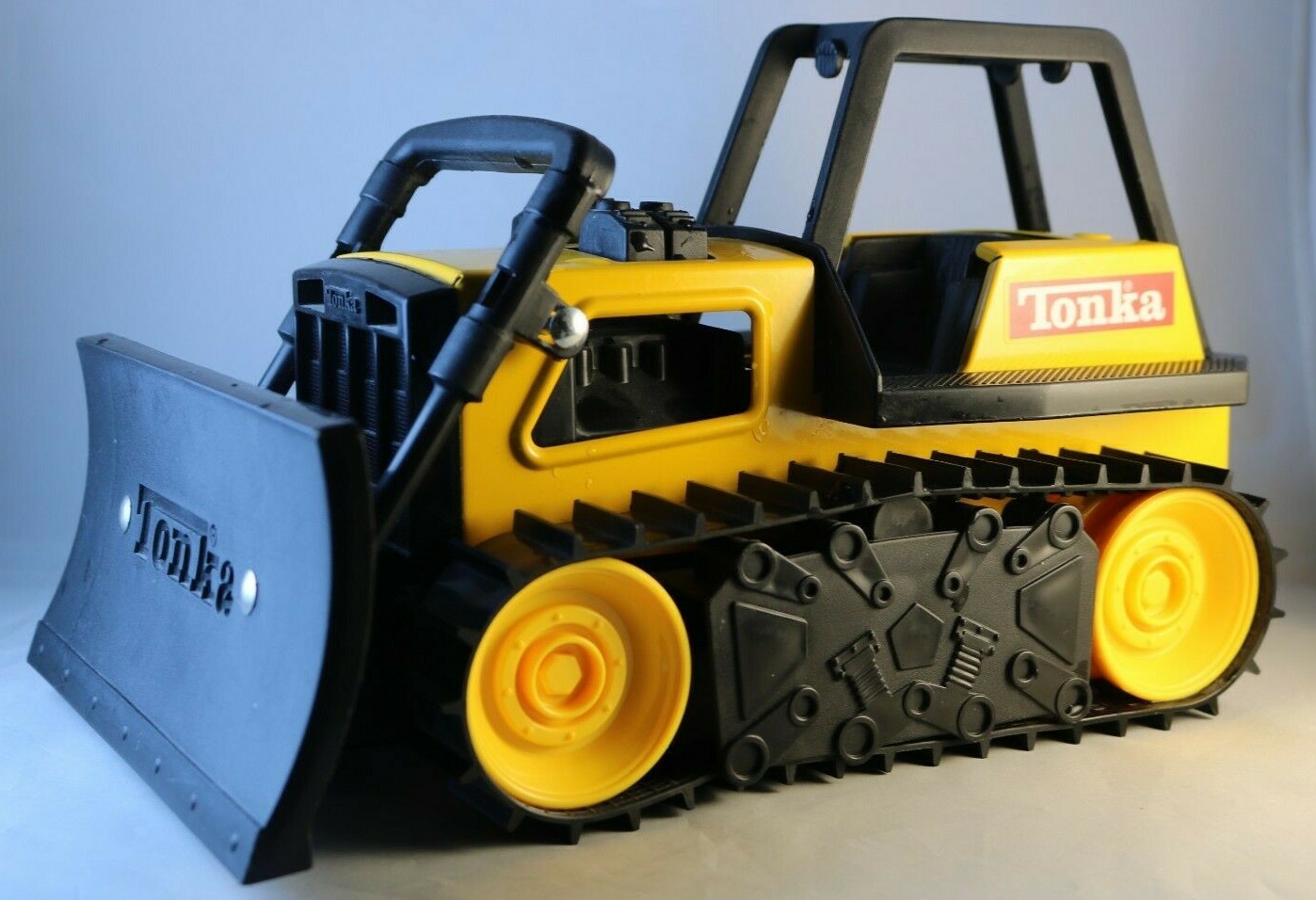 RETRO TONKA CLASSIC STEEL BULLDOZER CONSTRUCTION HEAVY MACHINERY TOY 92961