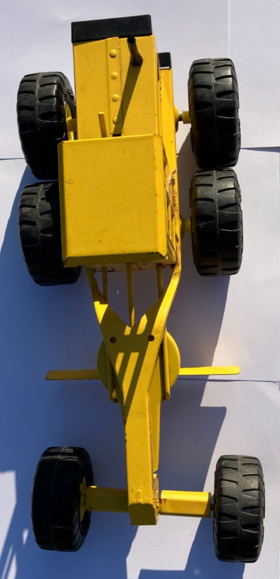 Vintage 1970s Tonka Pressed Steel Road Grader Model 2510 featuring MR-970 tires!