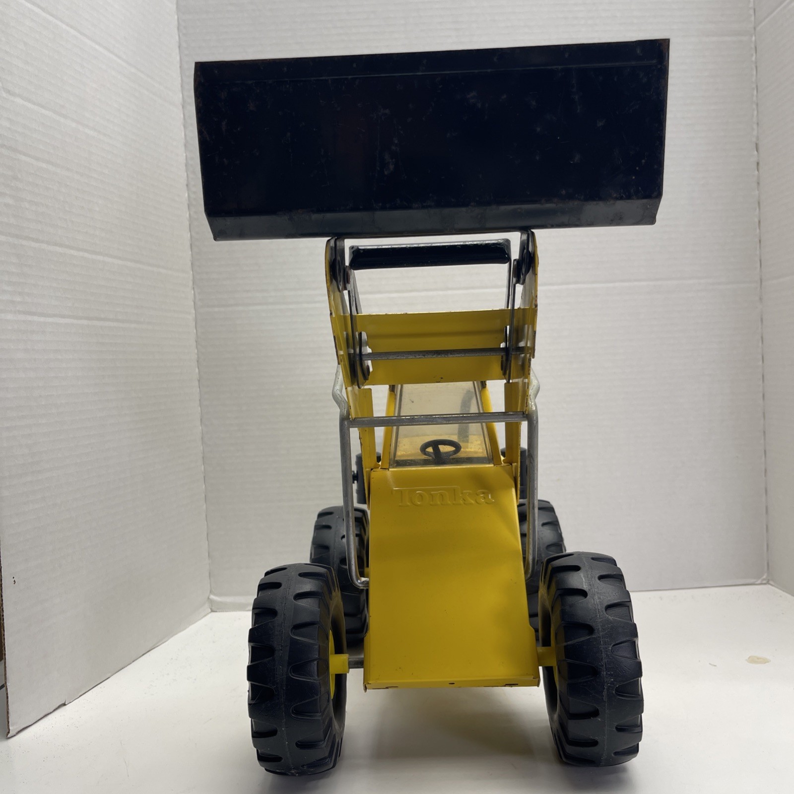 Mighty Tonka 1977-78 Front Loader Solid! Works! All Original (1957)