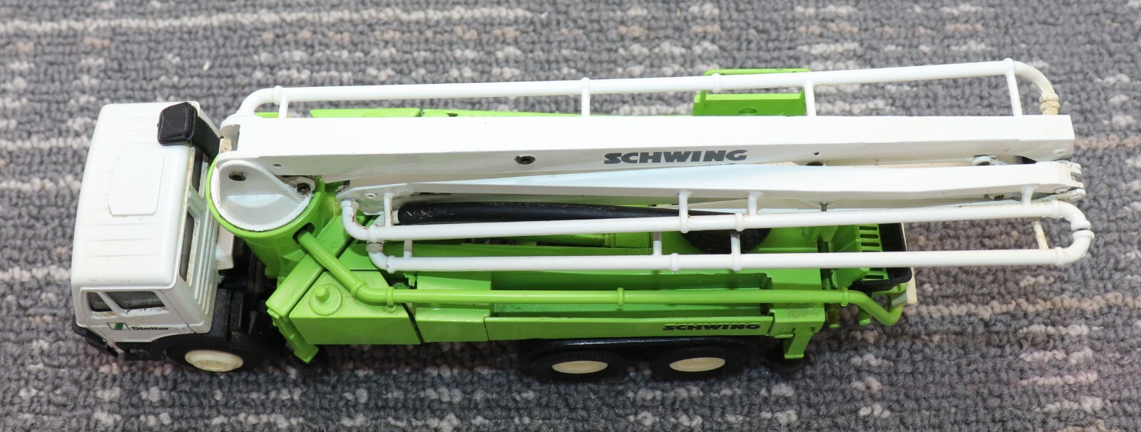 Schwing Mercedes KVM 32 XL Truckmounted Concrete Pump 1:50 Scale in Box