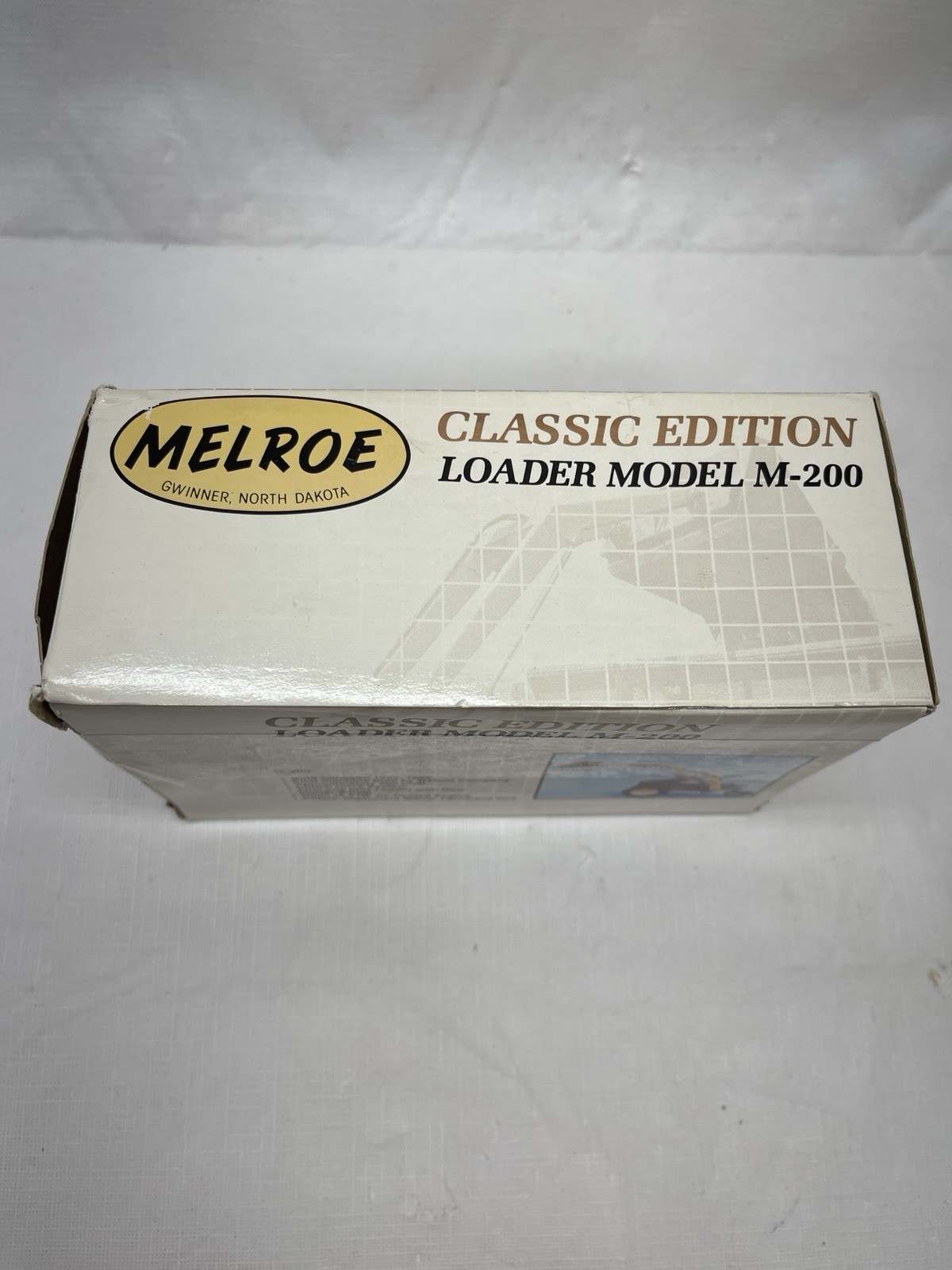 Melroe Bobcat M-200 Loader – Clover 1:25 Scale Diecast Model #6722771