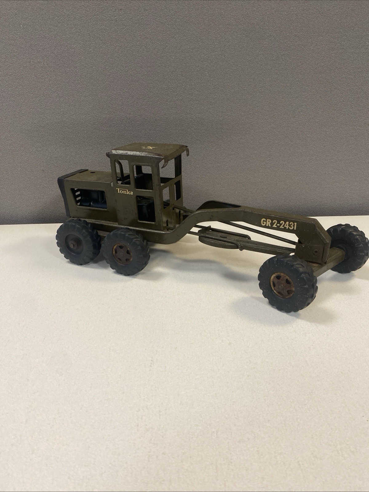 Vintage 1964 Tonka Caterpillar Army Road Grader Steel Toy GR 2-2431