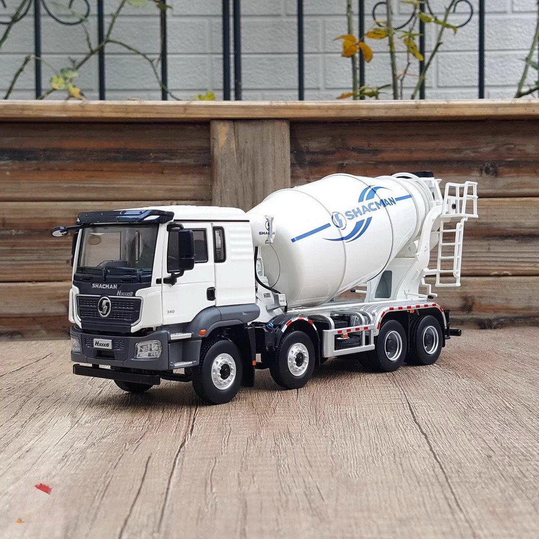 1/38 Scale SHACMAN H3000S Mixer Truck White Diecast Car Model Toy Gift