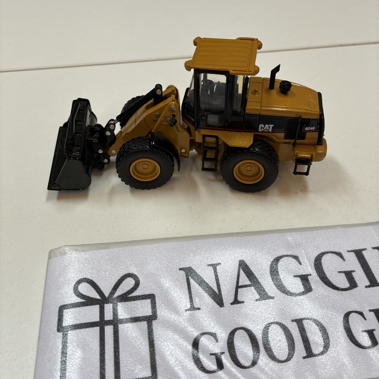 Caterpillar CAT 924G Wheel Loader Diecast 1:50 Scale Articulated Tractor #4210