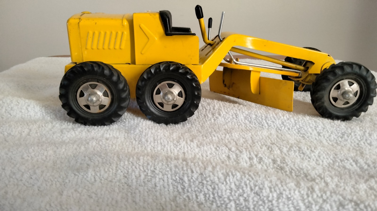 vintage structo 11 road grader