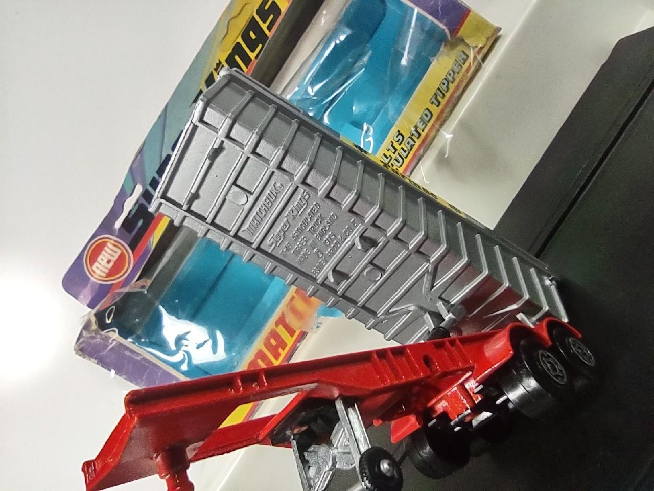 Lesney Matchbox Super Kings K-18 Articulated Tipper Tarmac wBox Superfast Wheels