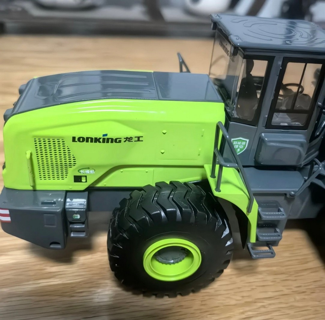 1/35 Scale LIUGONG LG866HT Wheel Loader Diecast Model Collection Gift NIB