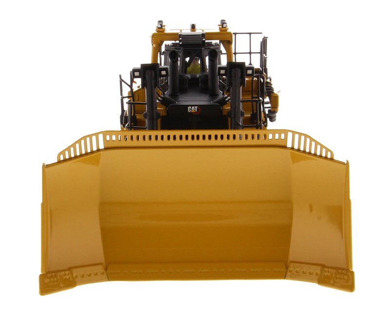 Cat D11 Fusion Dozer – High Line – Diecast Masters 1:50 Scale Model #85604 New