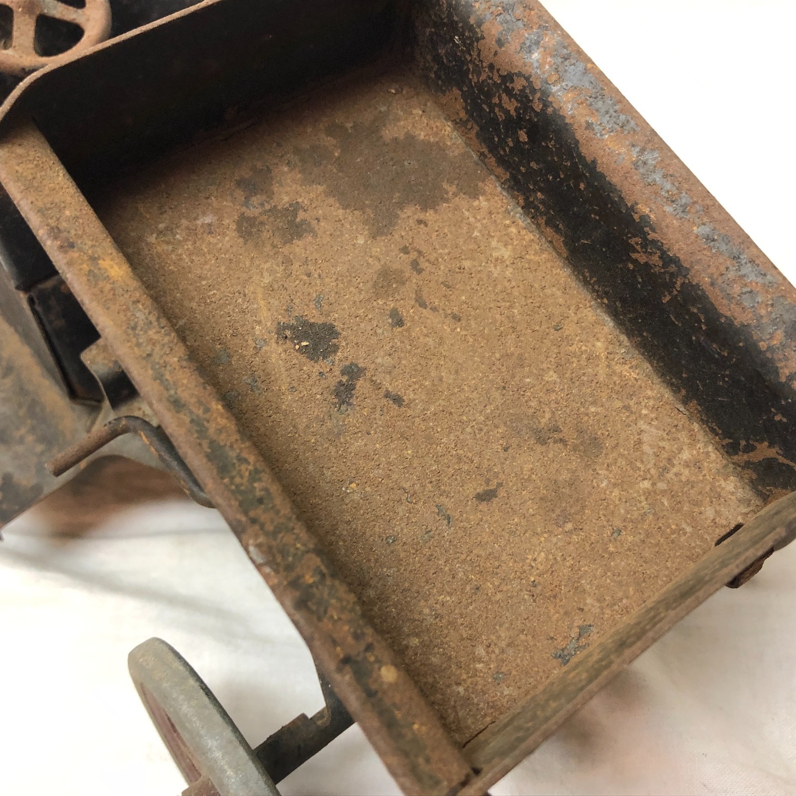 1927 Pressed Steel Buddy L Flivver Contractors Dump Truck 11″ Long Original