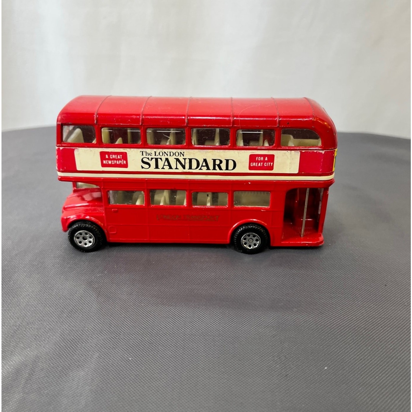 Double Decker Red Bus Corgi London Transport Standard Newspaper 15 East Ham VTG