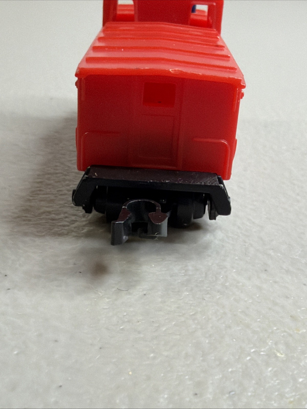 Hot Wheels Railroad Sto & Go Freight Yard Train Track 1983 Santa Fe Box Cars