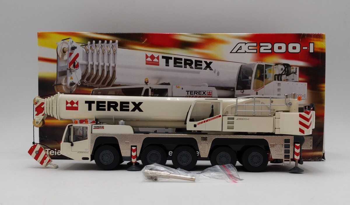 NZG Modelle 1:50 Scale AC 200-1 Terex Demag Telescopic Crane LN/Box