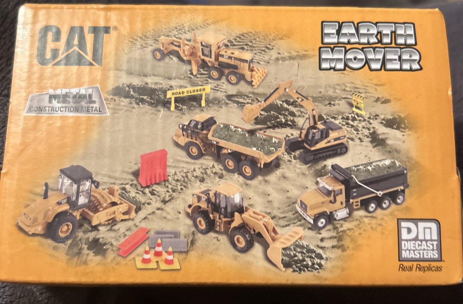 Diecast Masters 1:87 (HO) CAT 163H Motor Grader
